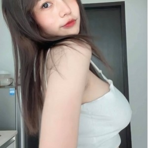 万人求购Onlyfans女神游戏主播大罩杯网红反差婊pim顶级私拍[80V+2.16G][百度盘]：小芳的迷人魅力尽在其中